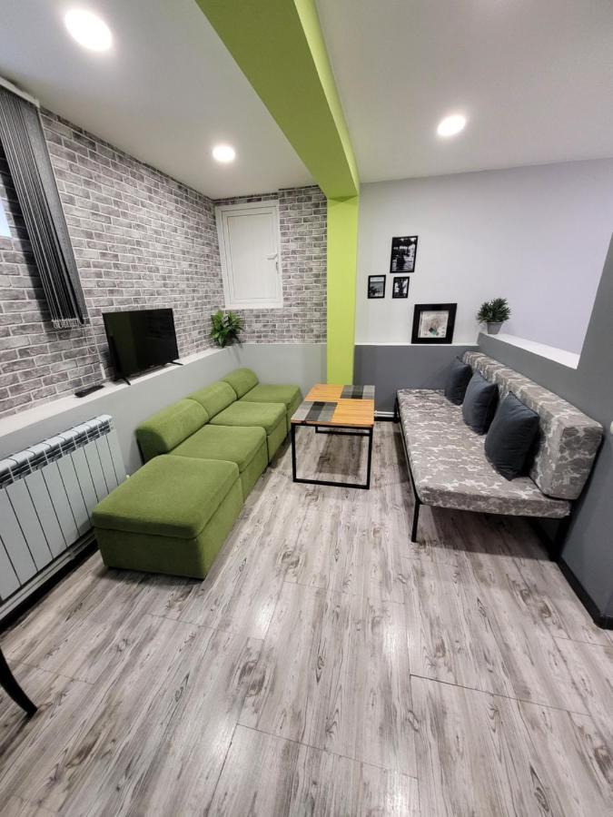 Дом 33 Возле Клиники Астхик Villa Yerevan Luaran gambar