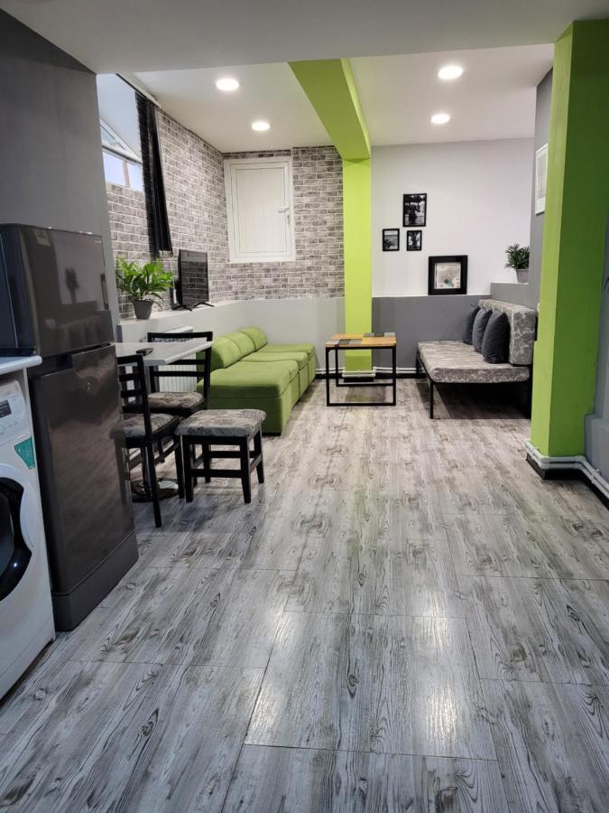 Дом 33 Возле Клиники Астхик Villa Yerevan Luaran gambar